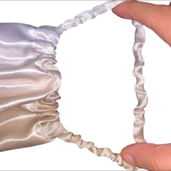 Ombré Silk Face Masks - Pack of 2 - Picture 4 of 5